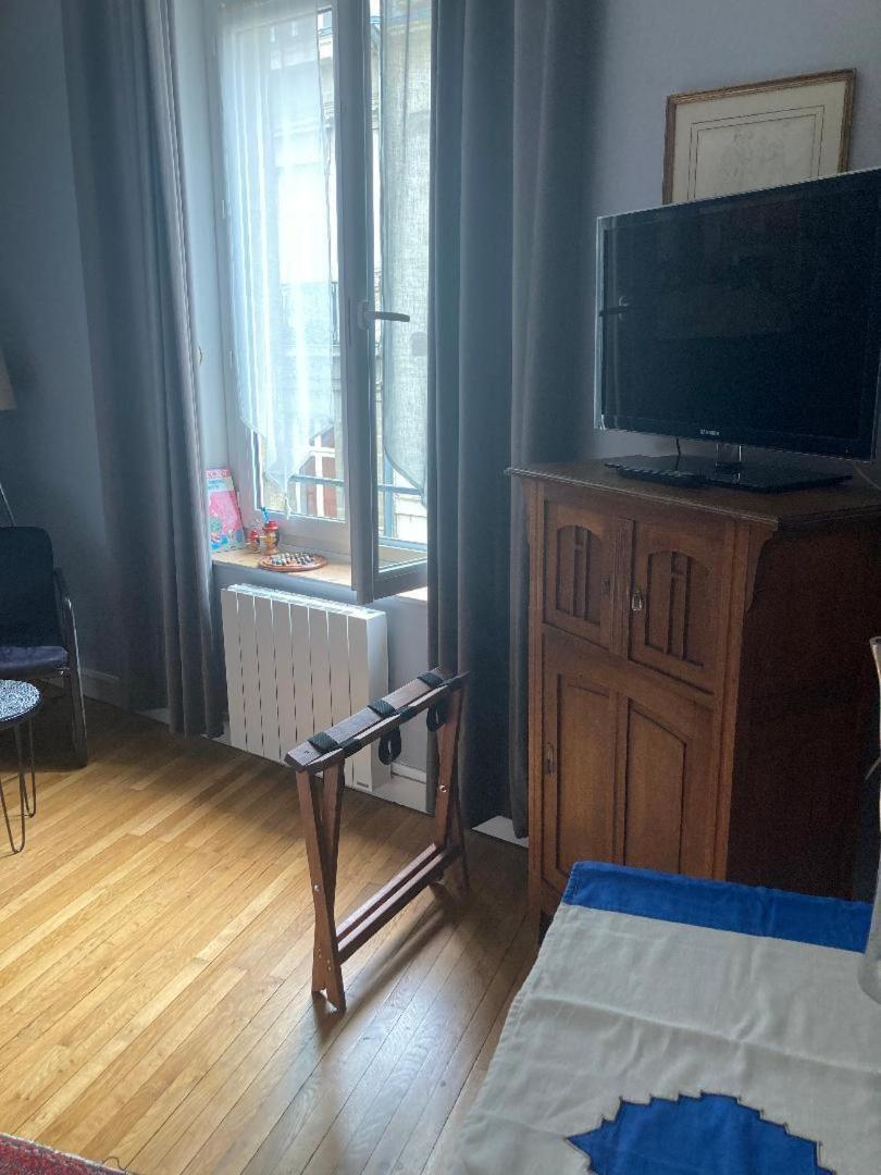 Chambre D'Hotes La Grotte De Voltaire Ναντ Εξωτερικό φωτογραφία