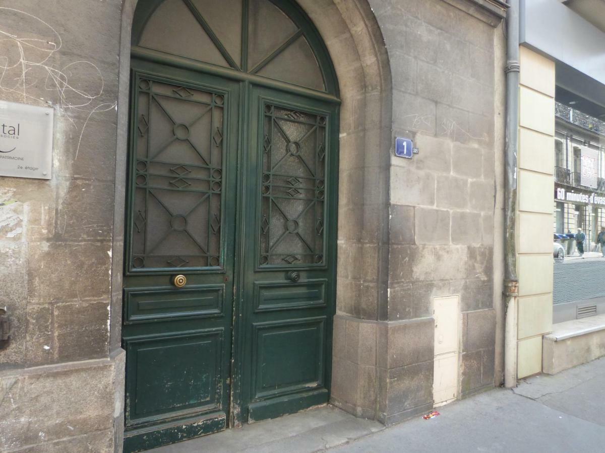 Chambre D'Hotes La Grotte De Voltaire Ναντ Εξωτερικό φωτογραφία